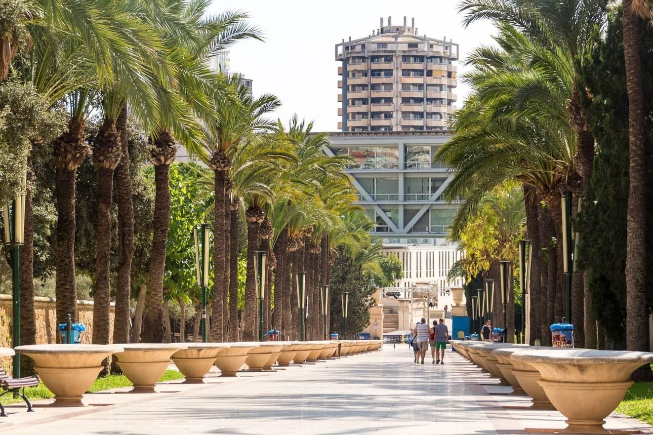 Parque de l'aigüera de benidorm