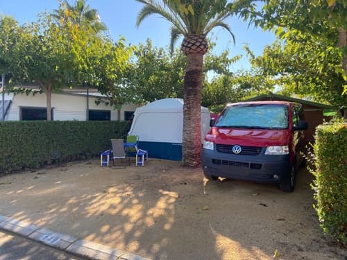 Piazzole per caravan al Camping Armanello, Benidorm