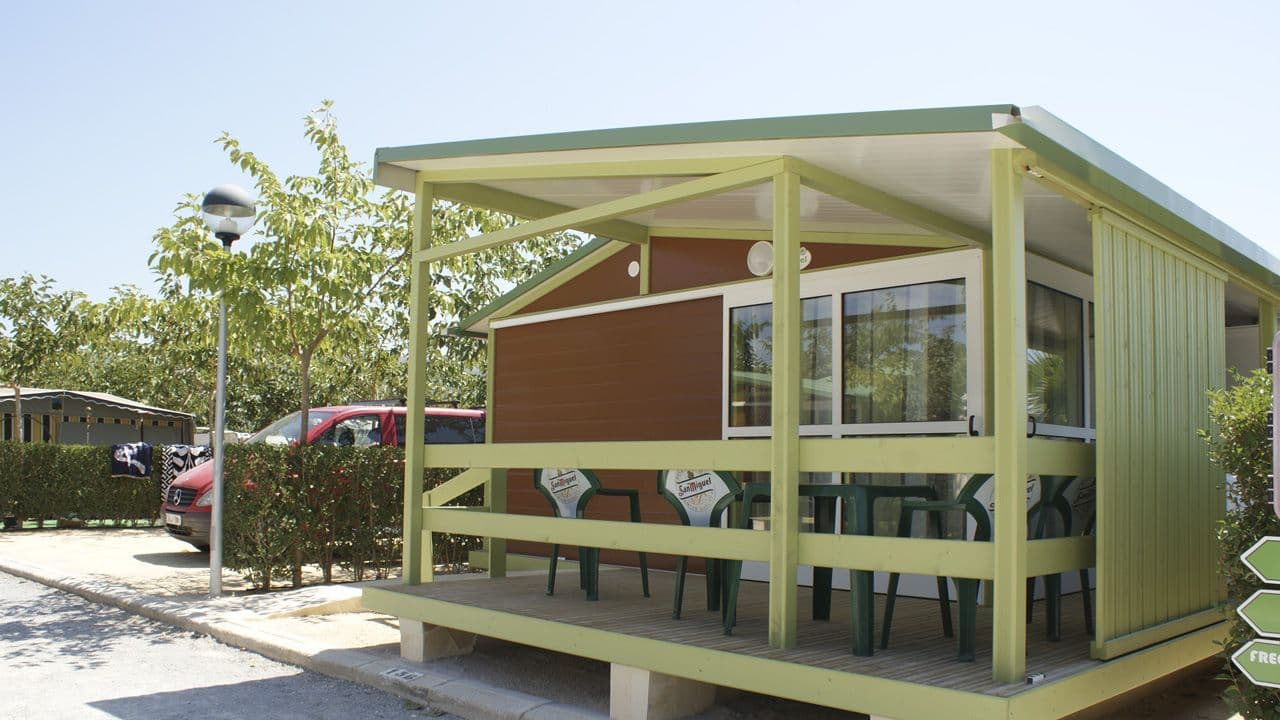 Bungalow Titom