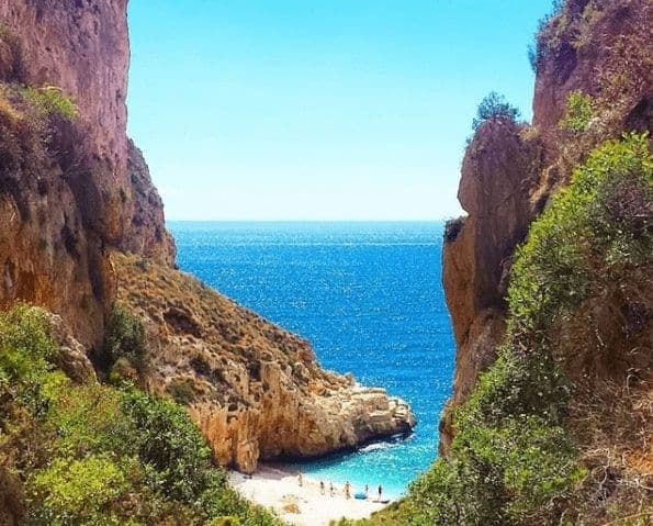 Los tiestos cove in poble nou de benitatxell