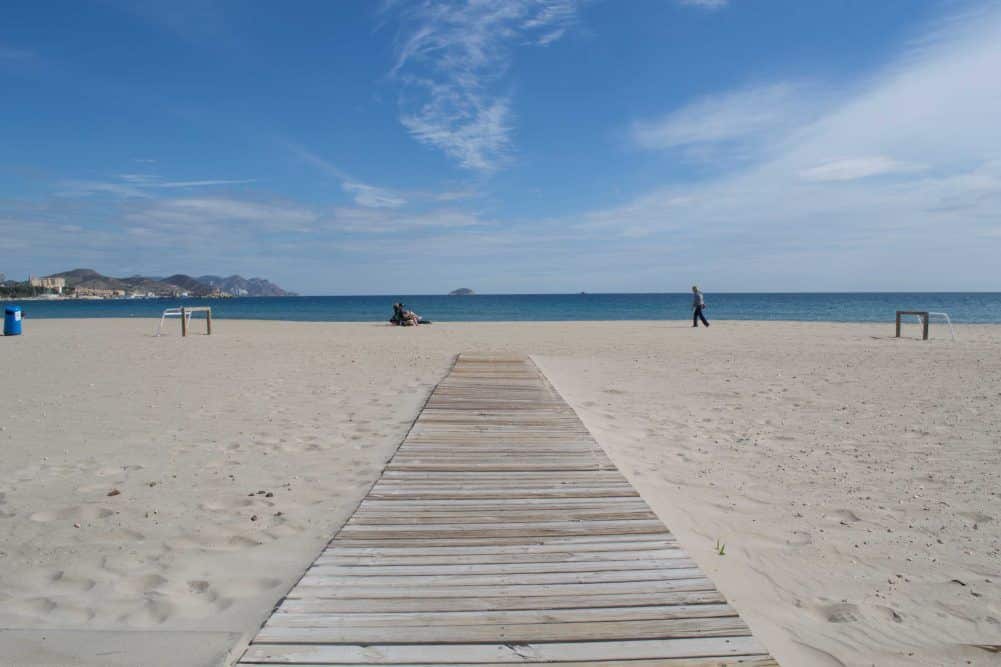 Spiaggia centrale di la vila