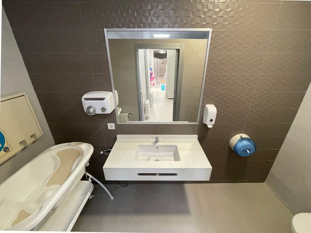 Baño familiar de Camping Armanello