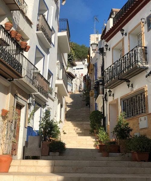 Barrio subida fortaleza santa barbara