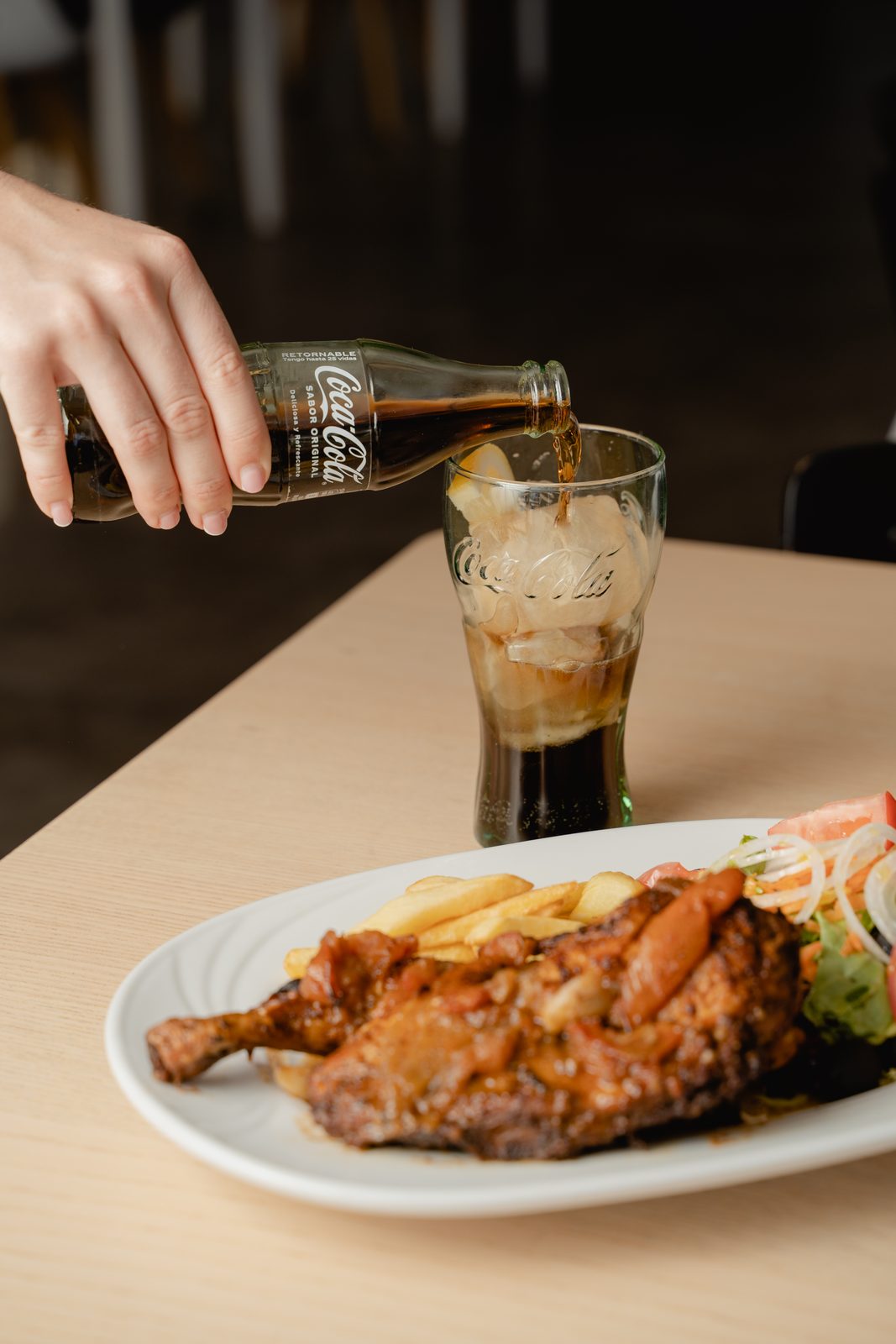 Refresco servido en el restaurante