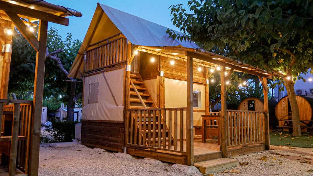 Safari Little tent at night