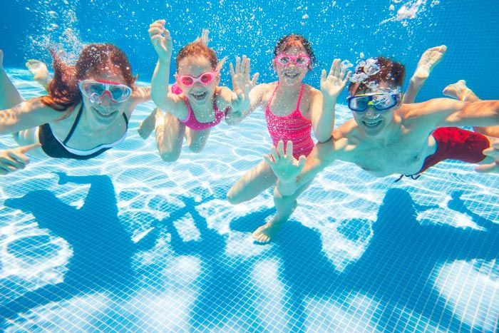 Camping Pour Enfants: Animations Pour Enfants Animation sécurisée avec activités nautiques sur le camping