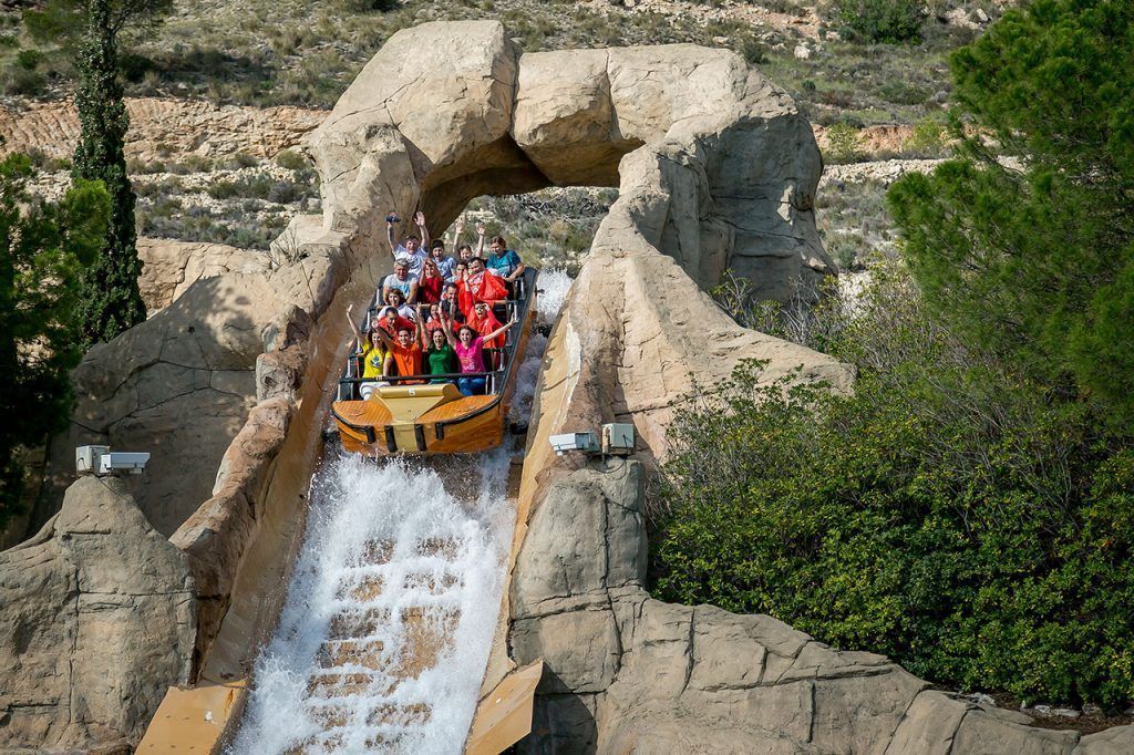 Atracciones terra mitica la furia de triton 1