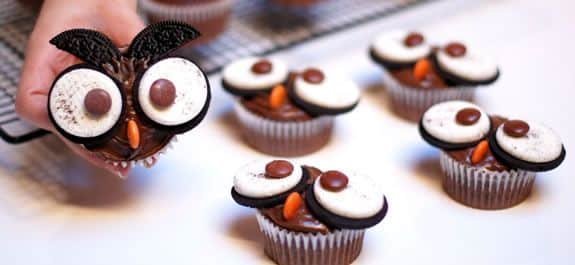 Recipe for oreo owls for children