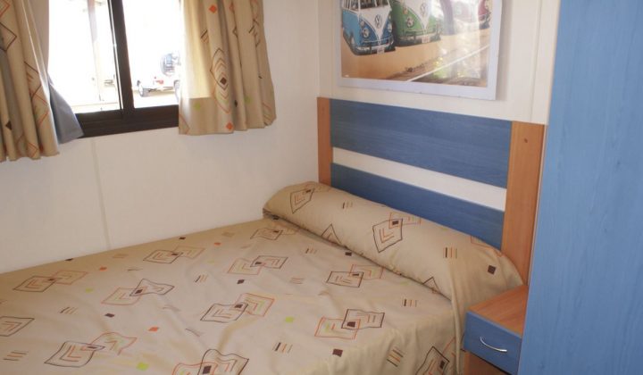 Dormitorio bungalow alucasa