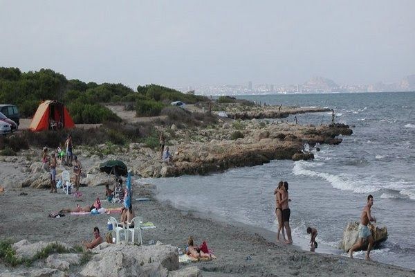 Hundefreundliche bucht in santa pola