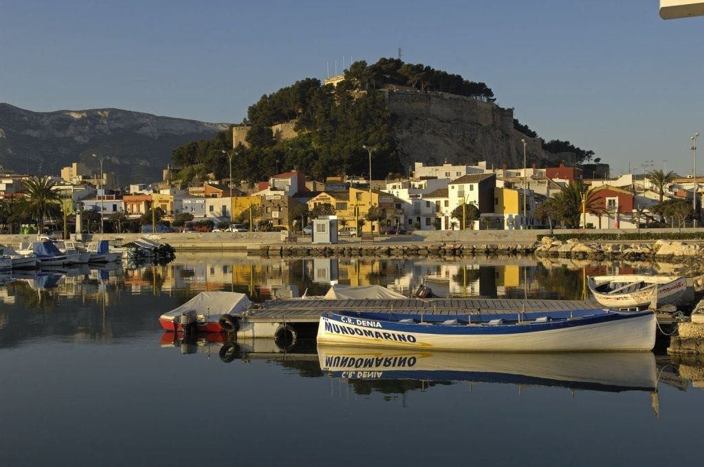 Baix la mar, et unikt nabolag i denia