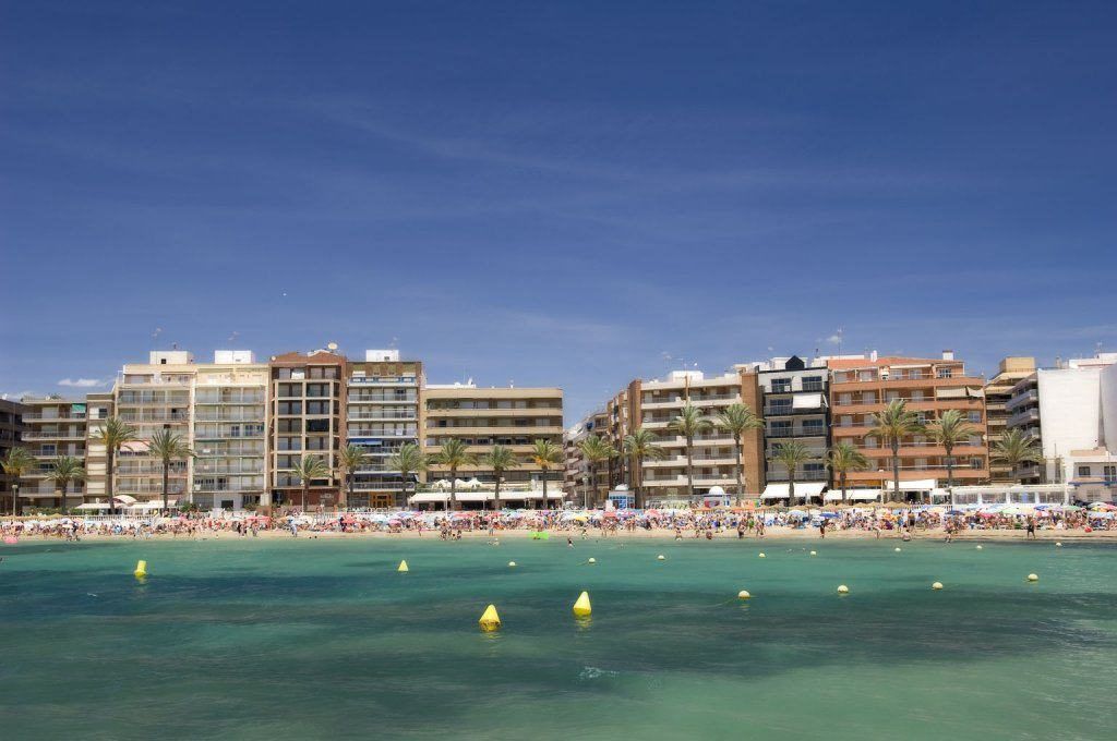 Pueblo de torrevieja, costa de alicante