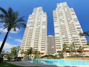 Gemelos 22 in benidorm, towers over 100 meters high