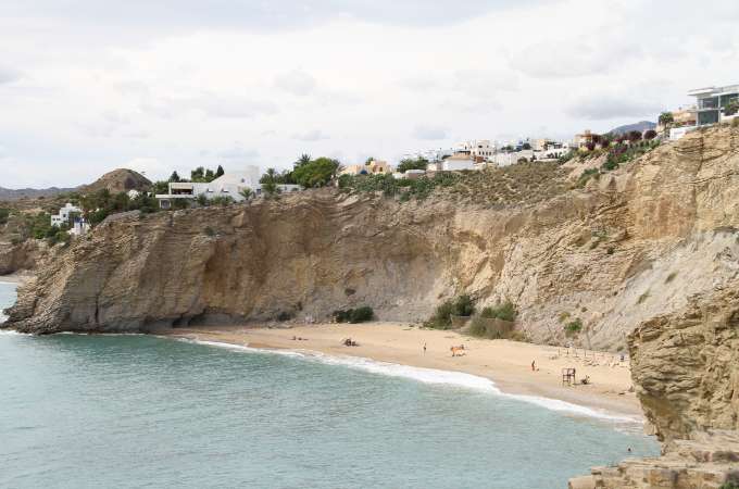 Spiaggia di bol nou