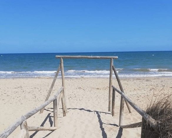 El pinet beach in la marina