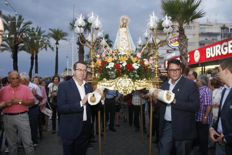 Procesión de la virgen del sufragio