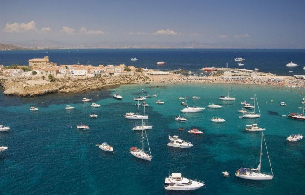 Tabarca beach in alicante