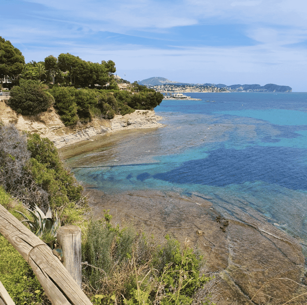 Cala les bassetes en calpe