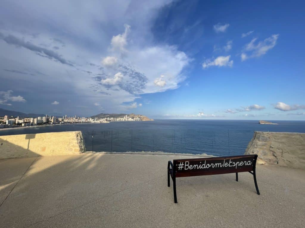 Il punto panoramico tossal de la cala di benidorm