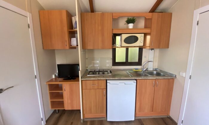 Salón cocina bungalow adaptado
